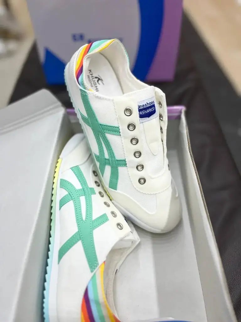 puma shoes 3 colors