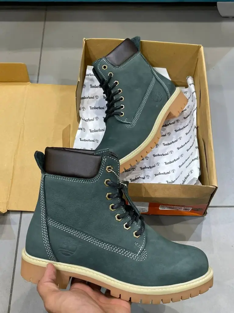 TIMBERLAND BOOTS 2 COLORS